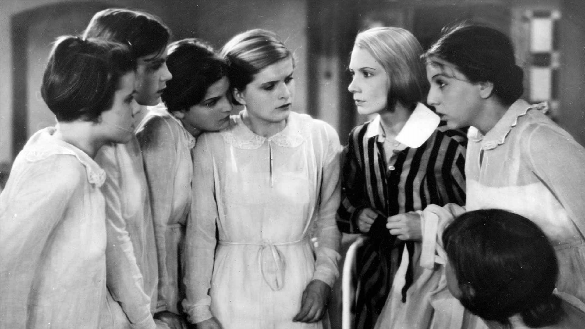 роми шнайдер девушки в униформе. девушки в униформе 1931. доротея вик и герта тиле. девушки в униформе mädchen in uniform (1931, германия). девушки в униформе фильм 1931.